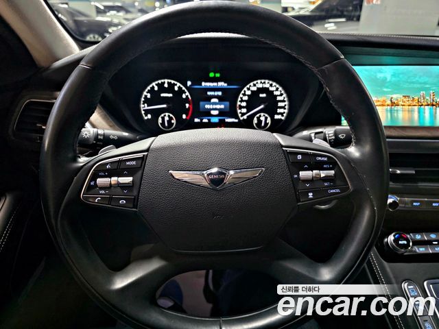 Genesis G90 2019 — photo 14