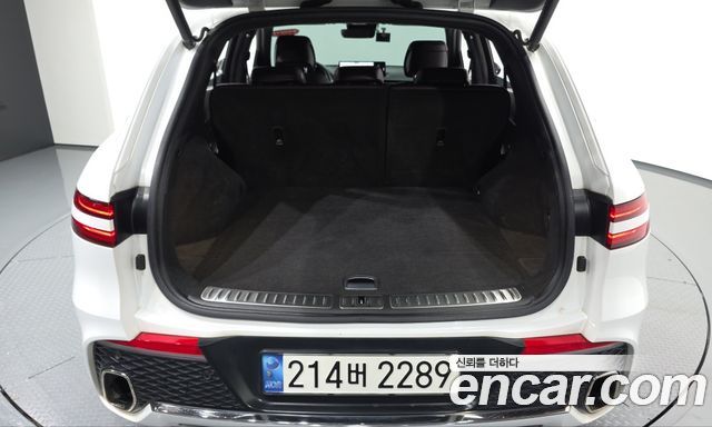 Genesis GV70 2021 — photo 25