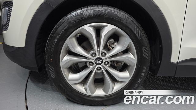 Hyundai Santafe 2015 — photo 5