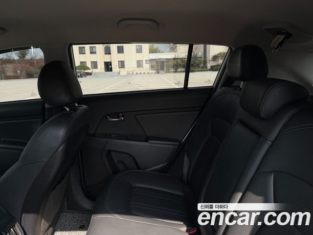 Kia Sportage 2015 — photo 12