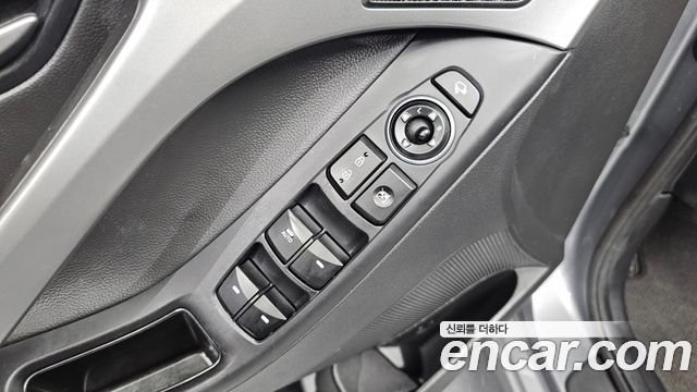 Hyundai AVANTE 2014 — photo 26