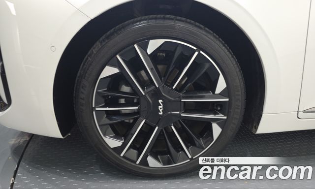 Kia K8 2025 — photo 5