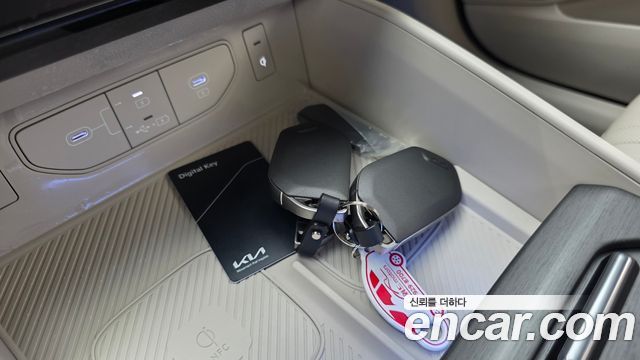 Kia K8 2025 — photo 30