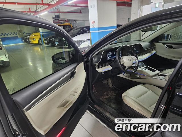 Hyundai Grandeur 2023 — photo 10