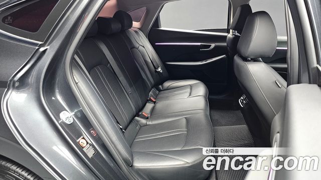 Hyundai Sonata 2020 — photo 17
