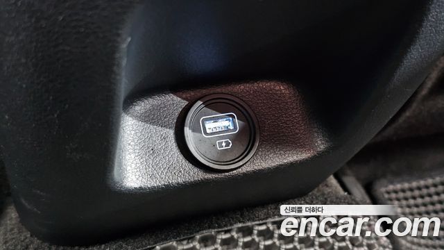 Hyundai Sonata 2020 — photo 31