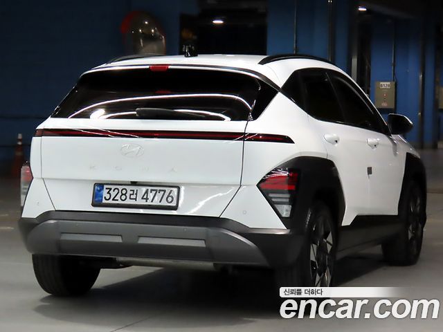 Hyundai Kona 2023 — photo 4