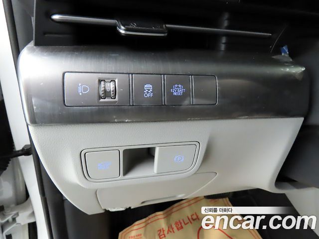 Hyundai Kona 2023 — photo 14