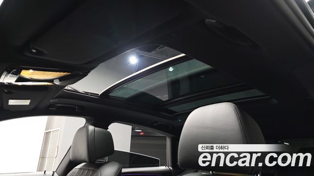BMW Gran Turismo 2021 — photo 22