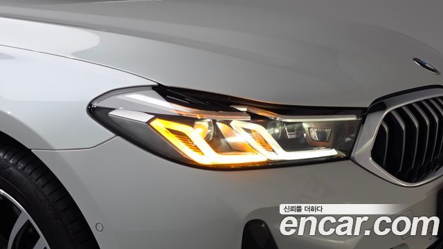 BMW Gran Turismo 2021 — photo 8