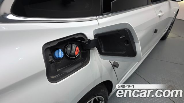 BMW Gran Turismo 2021 — photo 37