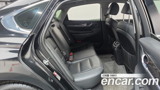 Hyundai Grandeur 2018 — photo 12