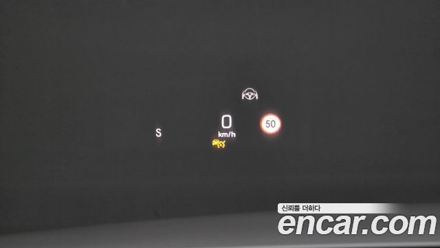 Mercedes-Benz E-Class 2020 — photo 22
