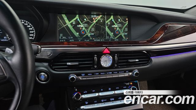 Genesis EQ900 2017 — photo 20