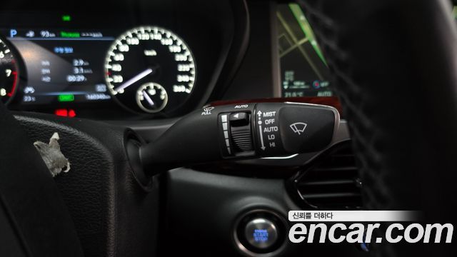 Genesis EQ900 2017 — photo 35