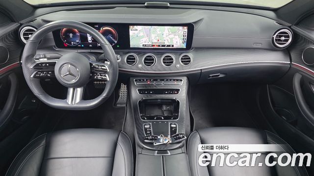 Mercedes-Benz E-Class 2021 — photo 7
