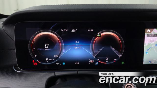 Mercedes-Benz E-Class 2021 — photo 8