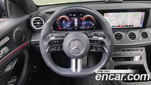 Mercedes-Benz E-Class 2021 — photo 14