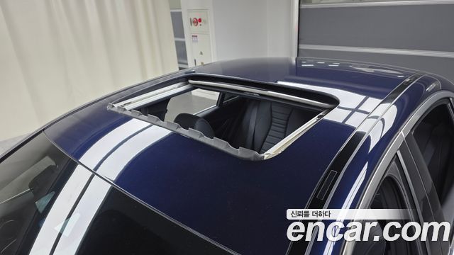 Mercedes-Benz E-Class 2021 — photo 19