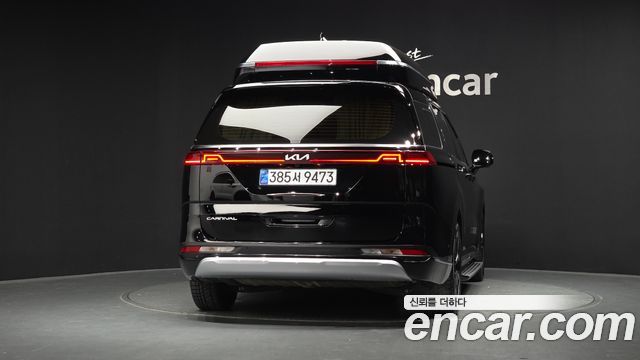Kia Canival 2022 — photo 4