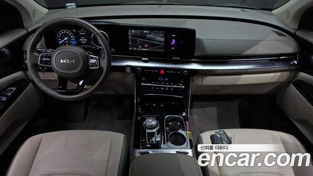 Kia Canival 2022 — photo 10