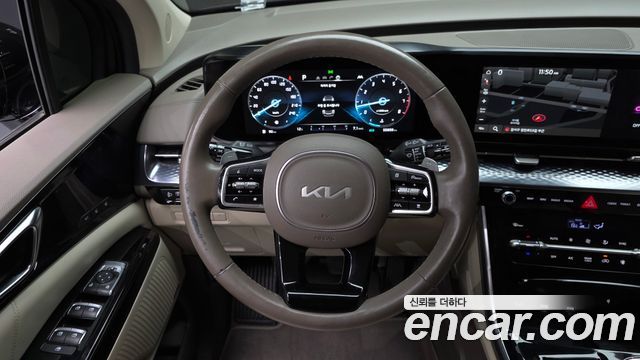 Kia Canival 2022 — photo 19