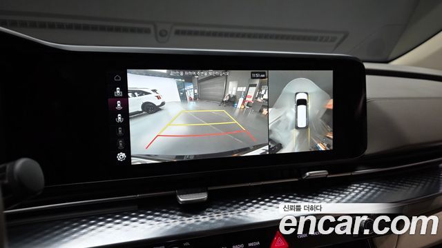 Kia Canival 2022 — photo 23