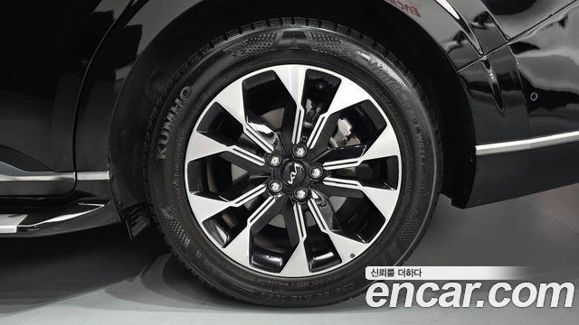 Kia Canival 2022 — photo 7