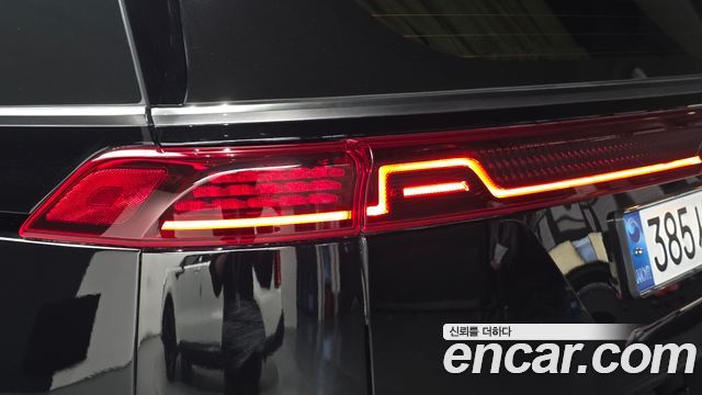 Kia Canival 2022 — photo 9