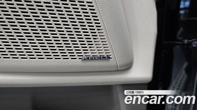 Kia Canival 2022 — photo 32