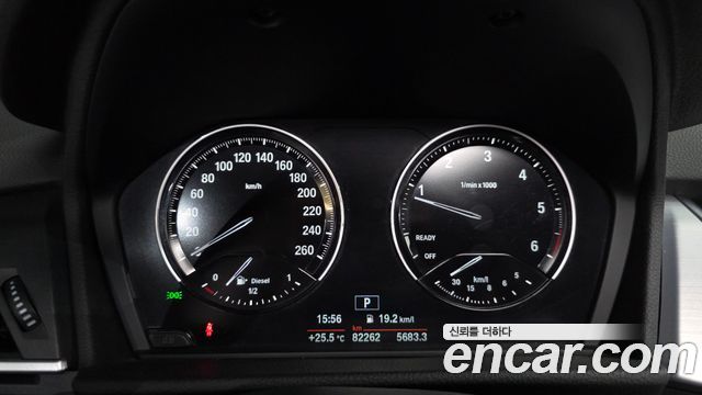 BMW 2-Series 2019 — photo 11