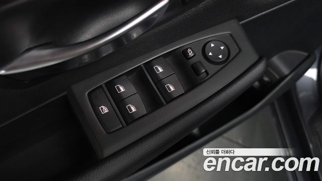BMW 2-Series 2019 — photo 33
