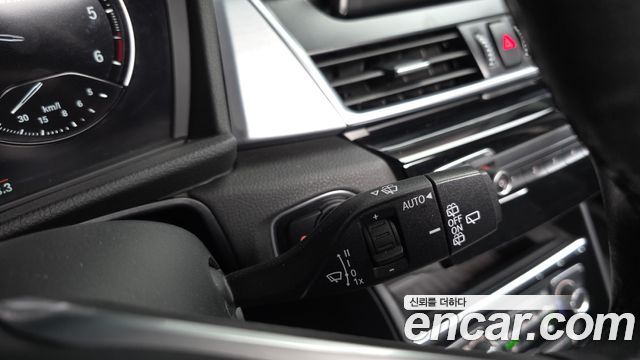 BMW 2-Series 2019 — photo 35