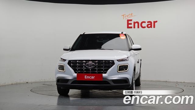 Hyundai Venue 2022 — photo 3