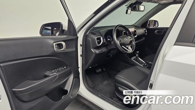Hyundai Venue 2022 — photo 10