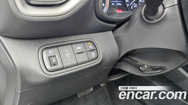 Hyundai Venue 2022 — photo 18