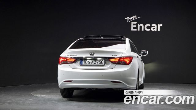 Hyundai Sonata 2013 — photo 4