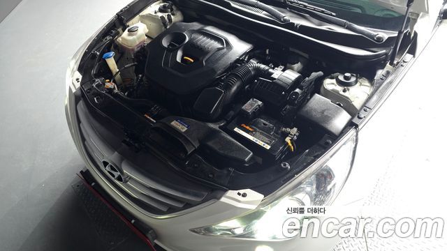 Hyundai Sonata 2013 — photo 6