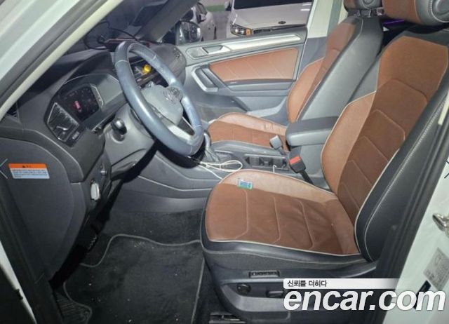 Volkswagen Tiguan 2023 — photo 4