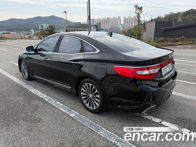 Hyundai Grandeur 2014 — photo 2