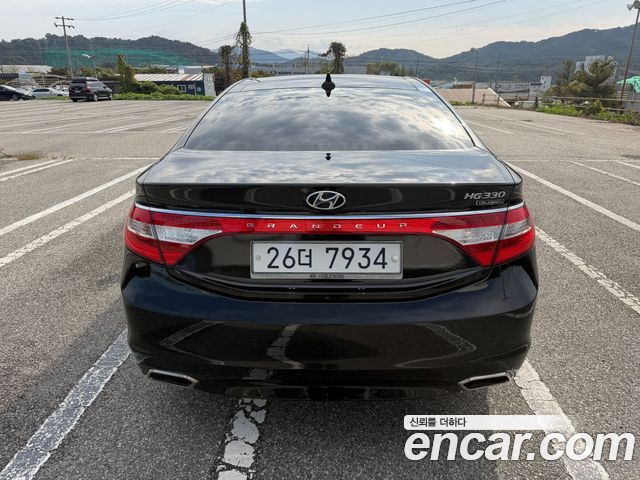 Hyundai Grandeur 2014 — photo 4