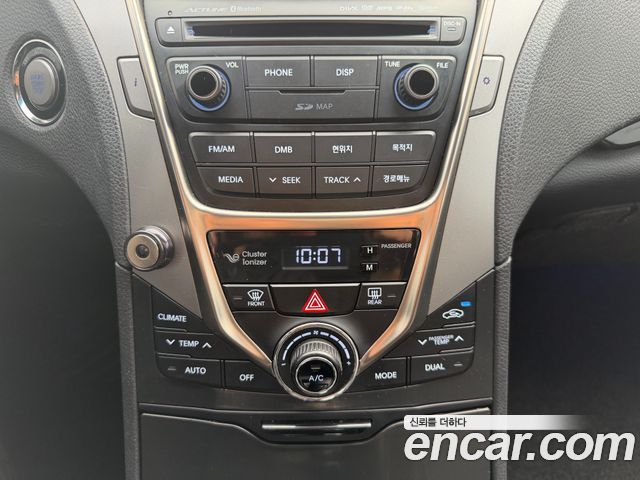 Hyundai Grandeur 2014 — photo 13