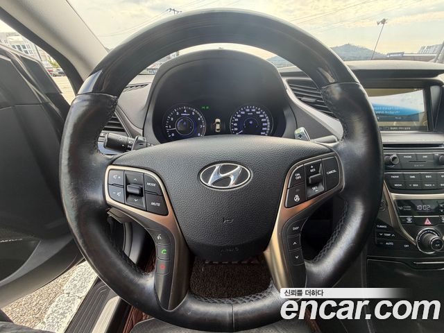 Hyundai Grandeur 2014 — photo 14