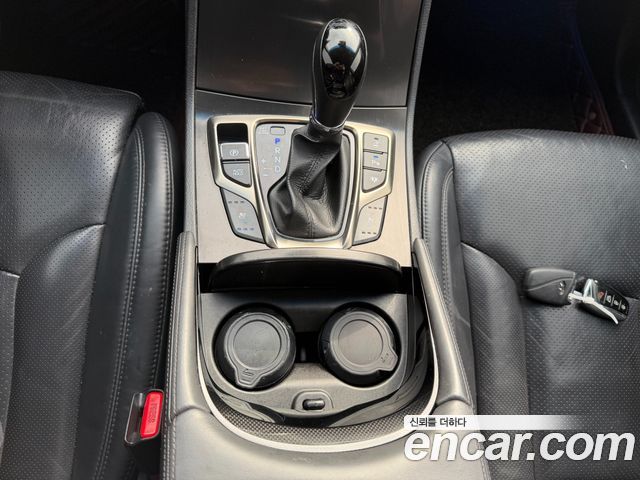 Hyundai Grandeur 2014 — photo 17