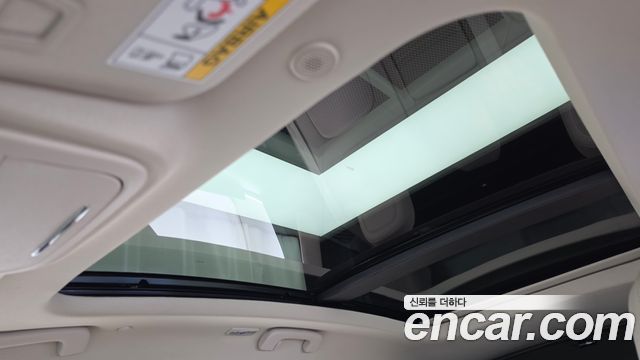 Lincoln Corsair 2021 — photo 25