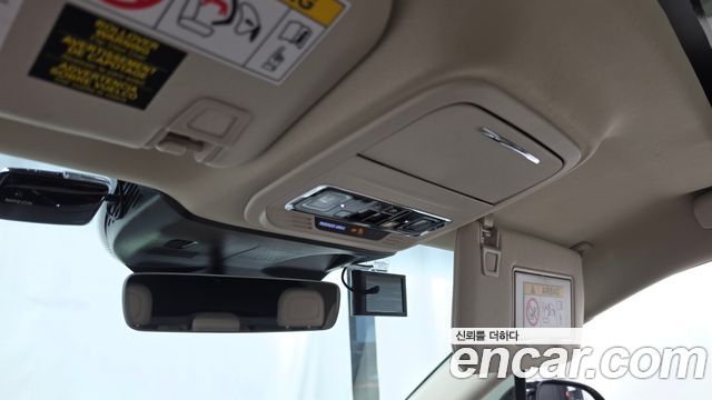 Lincoln Corsair 2021 — photo 30