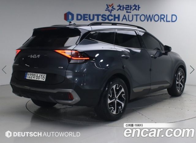 Kia Sportage 2023 — photo 2