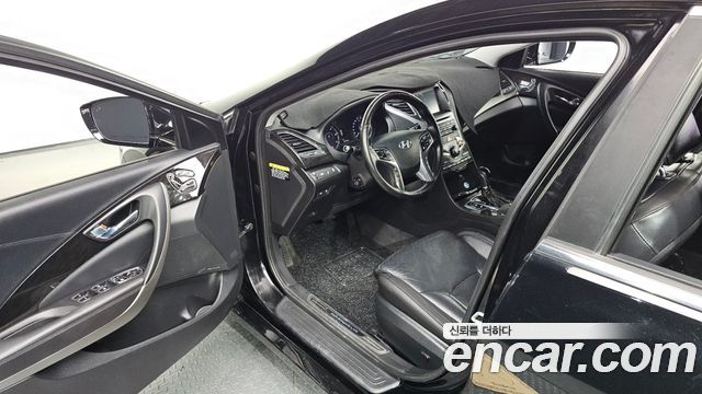 Hyundai Grandeur 2016 — photo 13