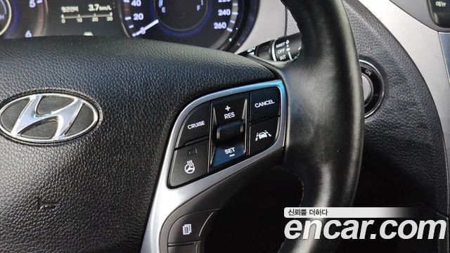 Hyundai Grandeur 2016 — photo 23