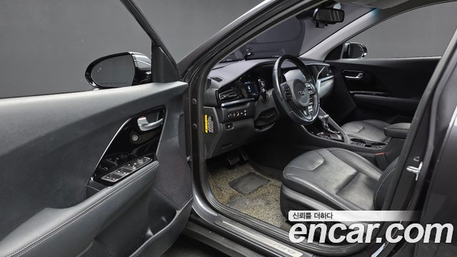 Kia Niro 2020 — photo 13